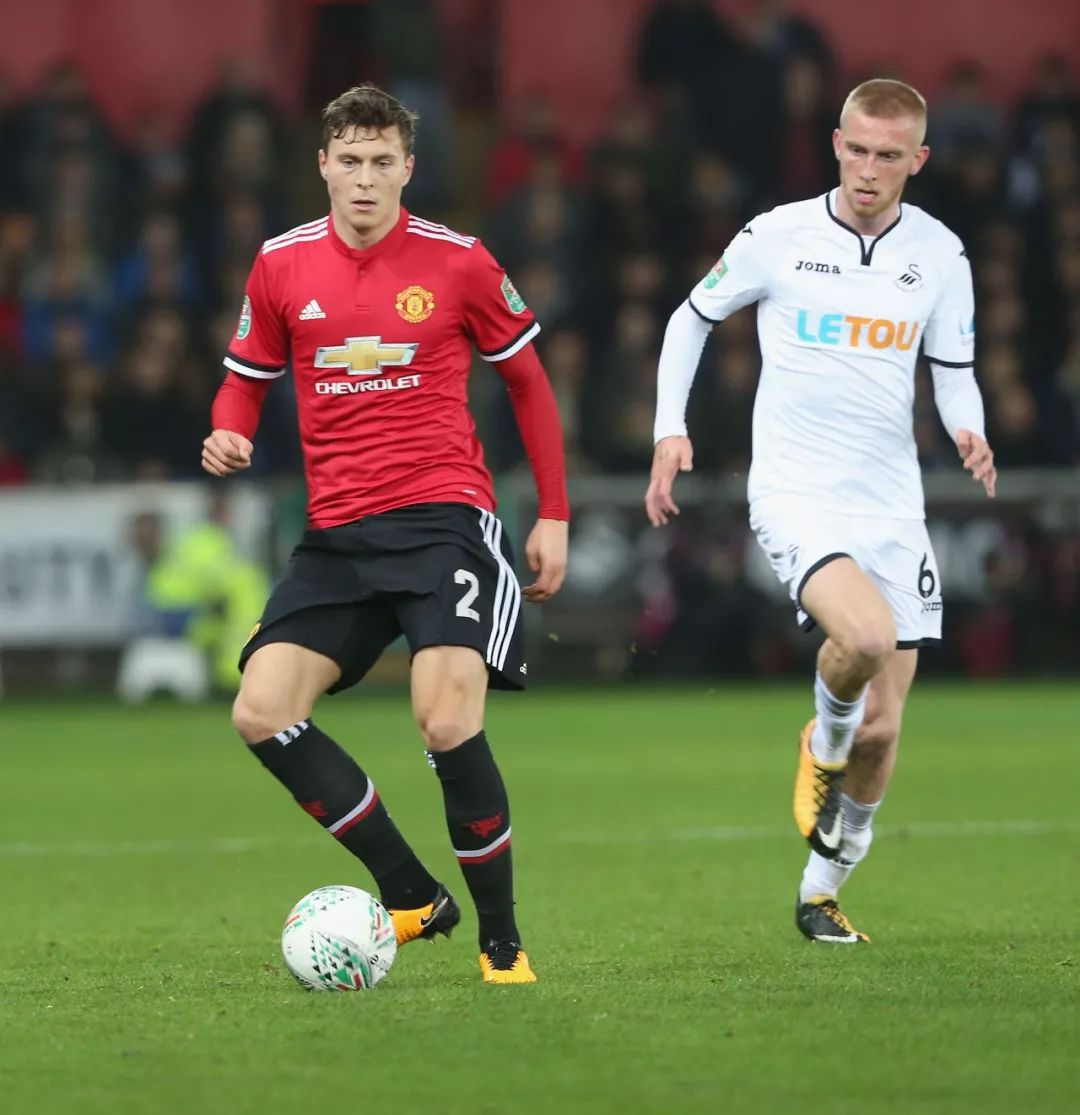 决定申请变 决定申请变